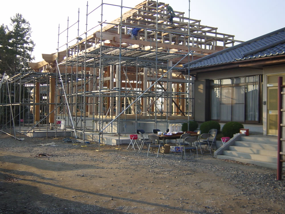 本堂基礎工事 平成16年9月～12月